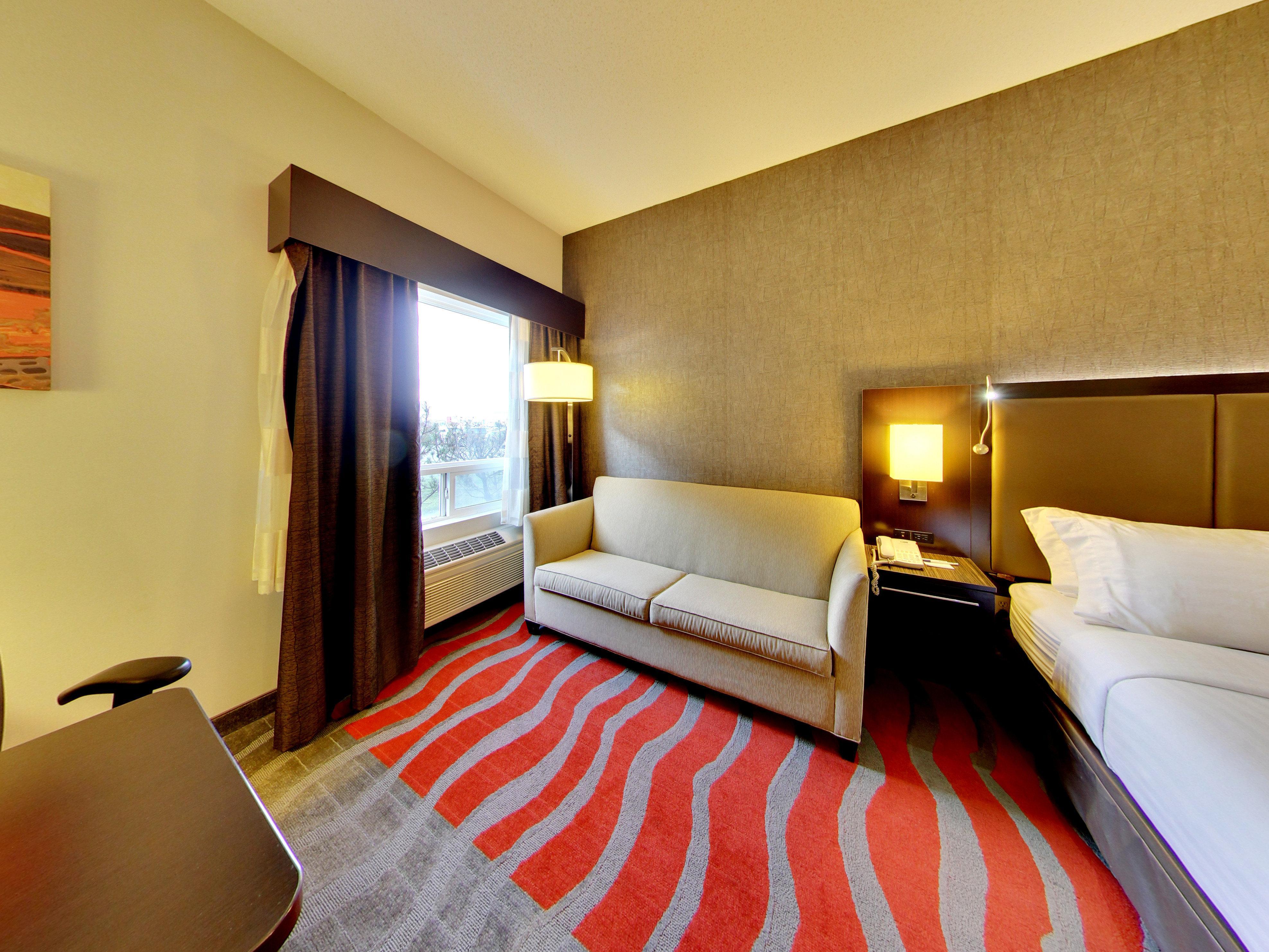Holiday Inn Express Hotel & Suites - Edmonton International Airport By Ihg Nisku Exterior photo