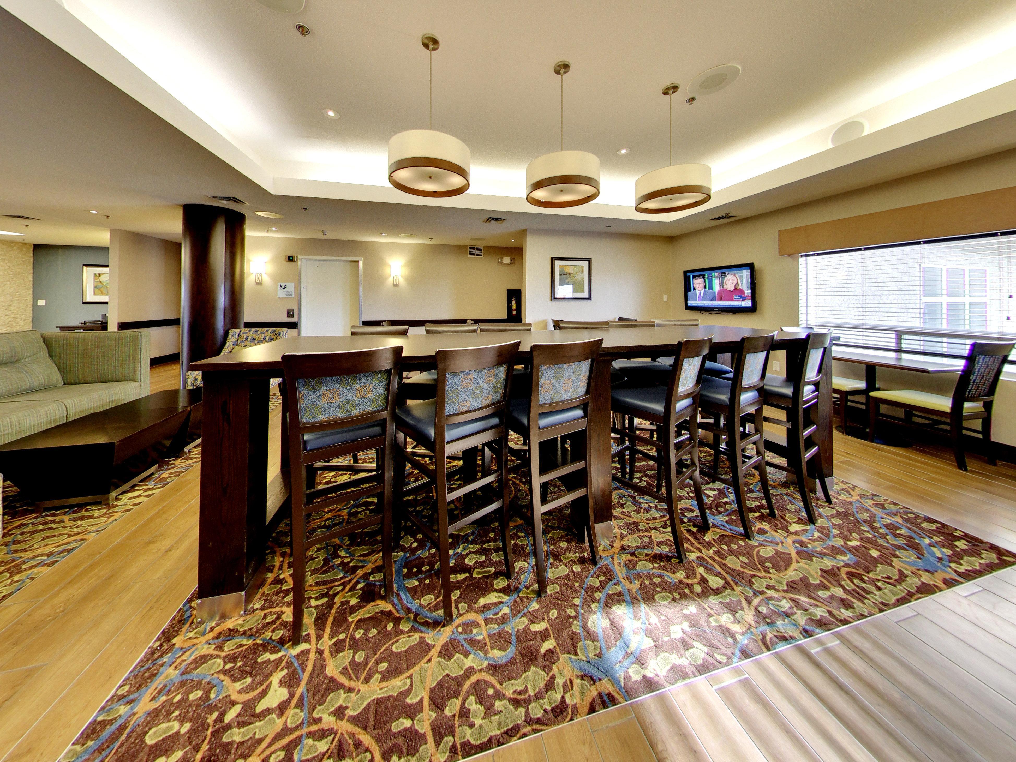 Holiday Inn Express Hotel & Suites - Edmonton International Airport By Ihg Nisku Exterior photo