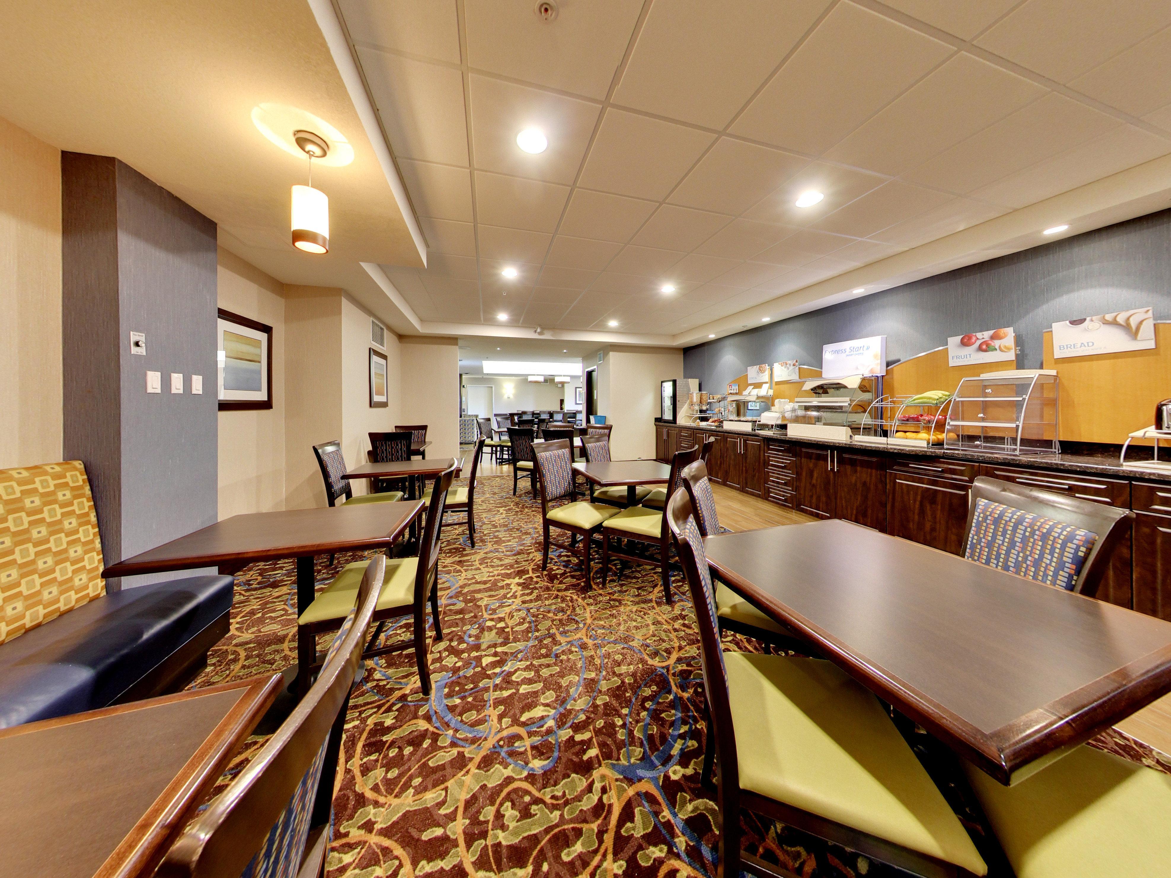 Holiday Inn Express Hotel & Suites - Edmonton International Airport By Ihg Nisku Exterior photo