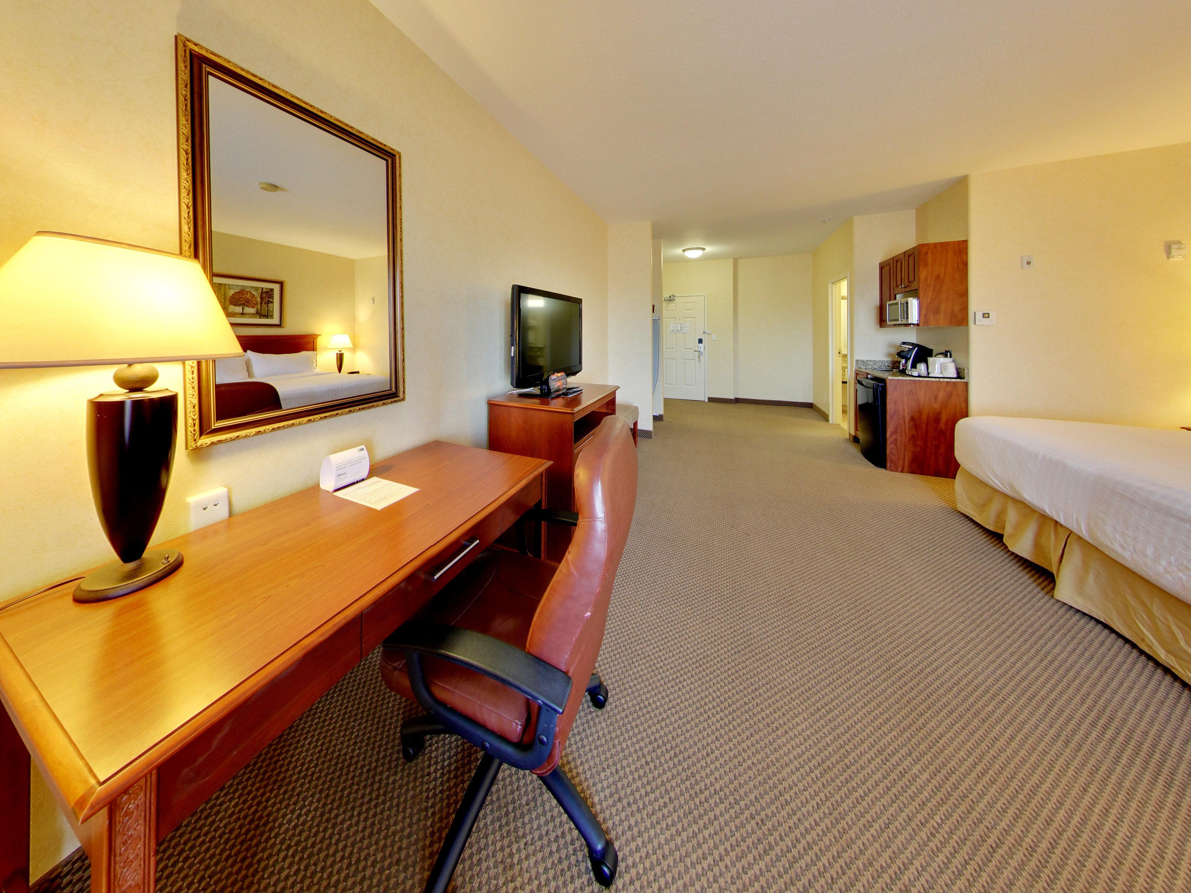 Holiday Inn Express Hotel & Suites - Edmonton International Airport By Ihg Nisku Exterior photo