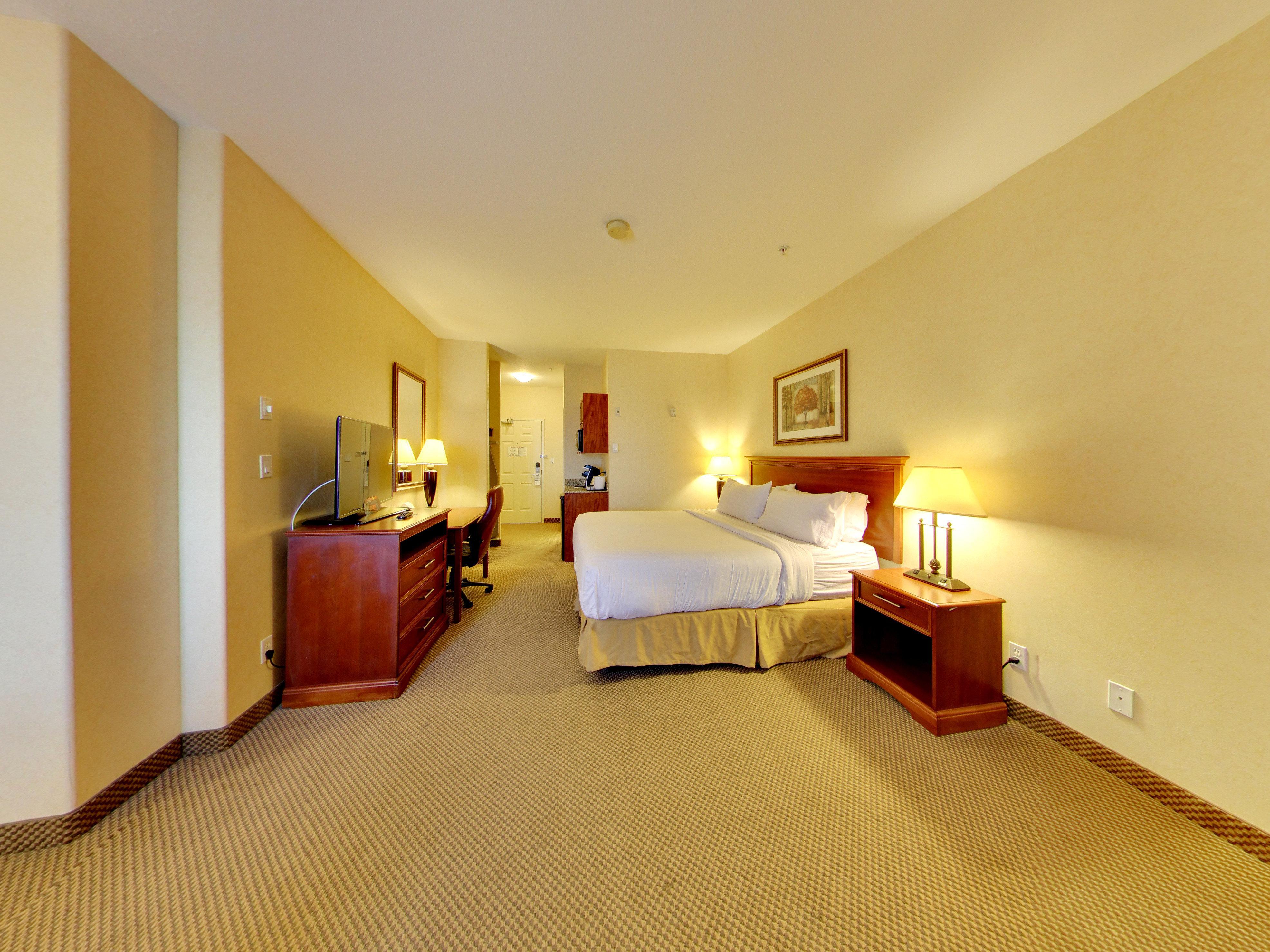 Holiday Inn Express Hotel & Suites - Edmonton International Airport By Ihg Nisku Exterior photo